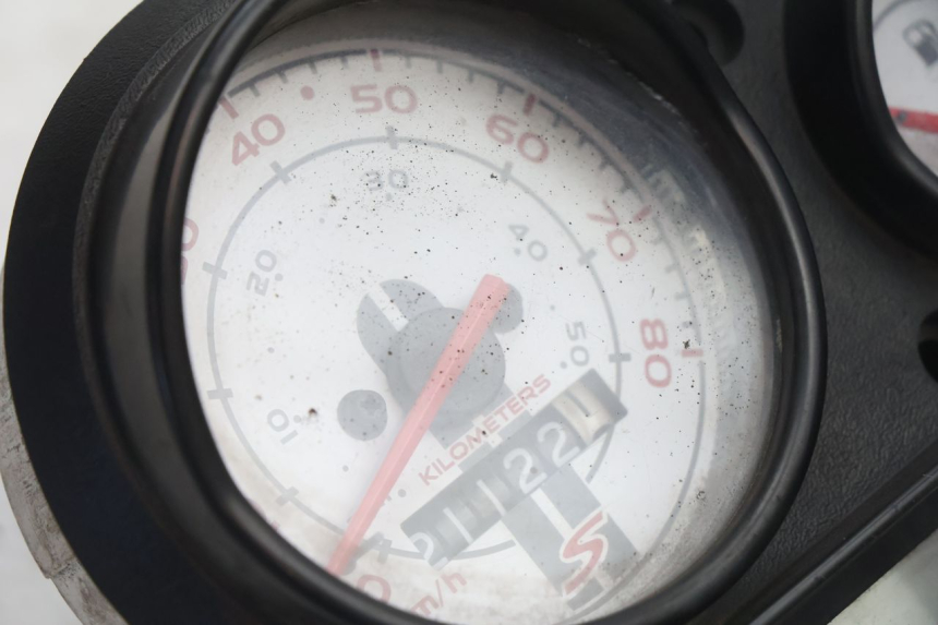 photo de TELLERSTAND PIAGGIO VESPA S 2T 50 (2007 - 2014) - Zoom op gebruiksstaat