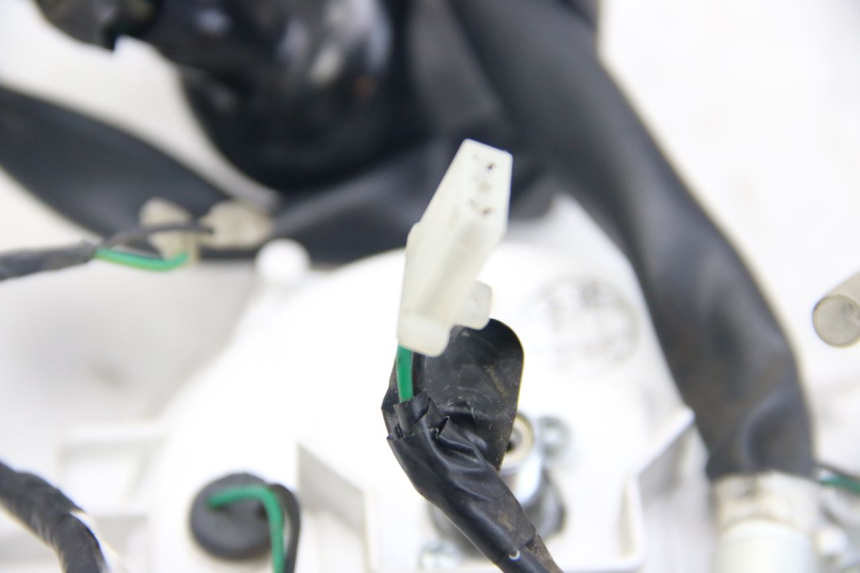 photo de TELLERSTAND HONDA VISION NSC R 50 (2013 - 2015) - Bevestigingspunten