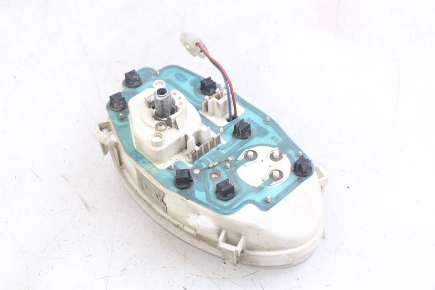 photo de TELLERSTAND PEUGEOT VIVACITY 50 (2004 - 2009) - Bevestigingspunten