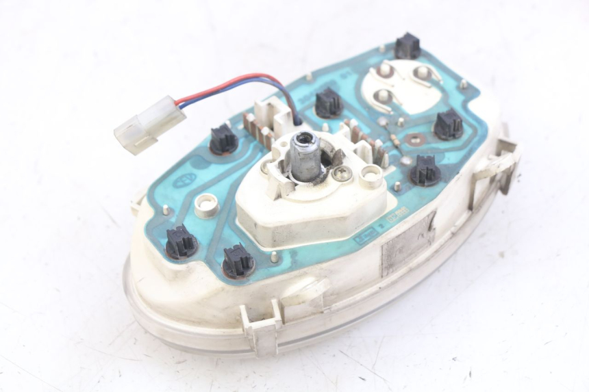 photo de TELLERSTAND PEUGEOT VIVACITY 50 (2004 - 2009) - Staat van het oppervlak