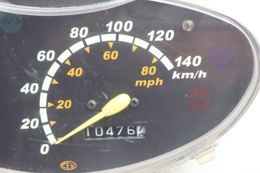 photo de TELLERSTANDMETER PEUGEOT VIVACITY 100 (1999 - 2008) - Zoom op gebruiksstaat