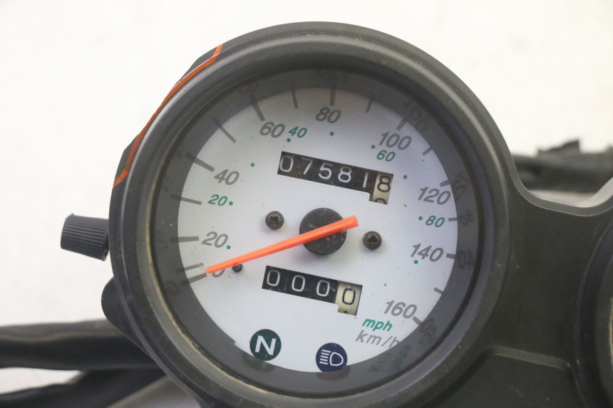 photo de TELLERSTAND DAELIM VJ ROADWIN FI 125 (2008 - 2017) - Zoom op gebruiksstaat