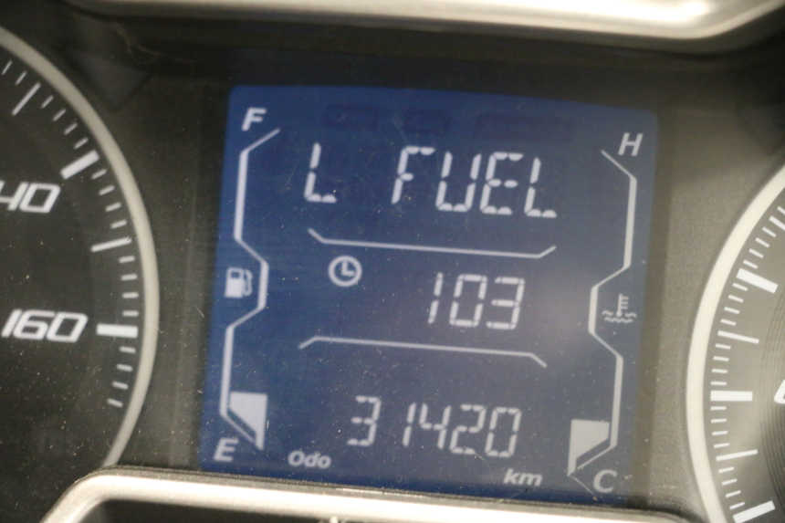 photo de TELLERSTAND YAMAHA XMAX X-MAX ABS 125 (2017 - 2020) - Focus op structuur