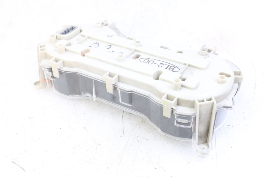 photo de TELLERSTAND YAMAHA XMAX X-MAX ABS 125 (2017 - 2020) - Zoom op gebruiksstaat