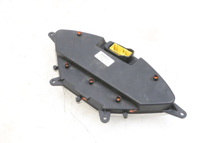 photo de TELLERSTAND YAMAHA XMAX X-MAX 125 (2006 - 2009) - Markeringen en referenties