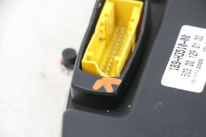 photo de TELLERSTAND YAMAHA XMAX X-MAX 125 (2006 - 2009) - Productaanzicht