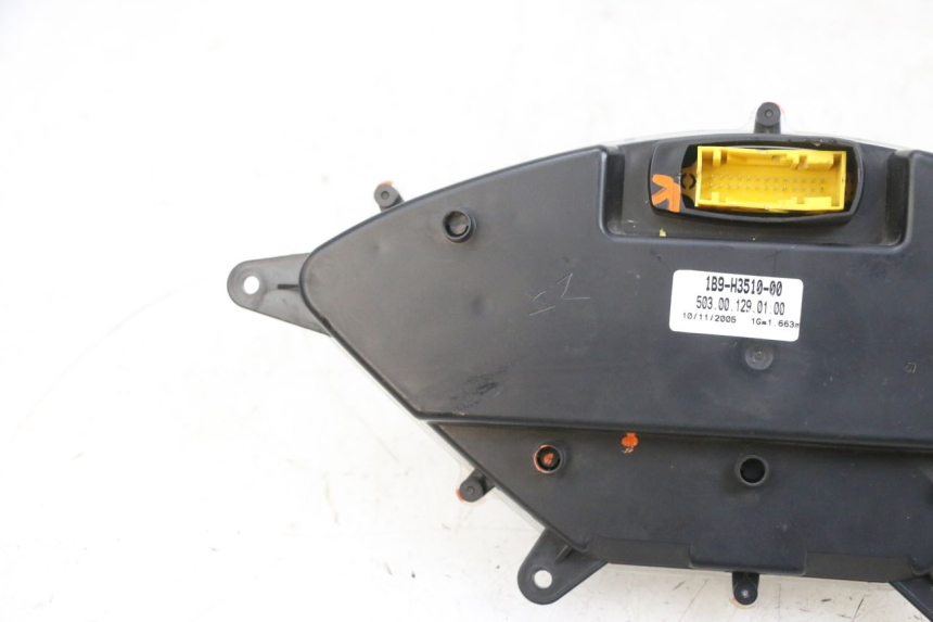 photo de TELLERSTAND YAMAHA XMAX X-MAX 125 (2006 - 2009) - Kenmerkende details