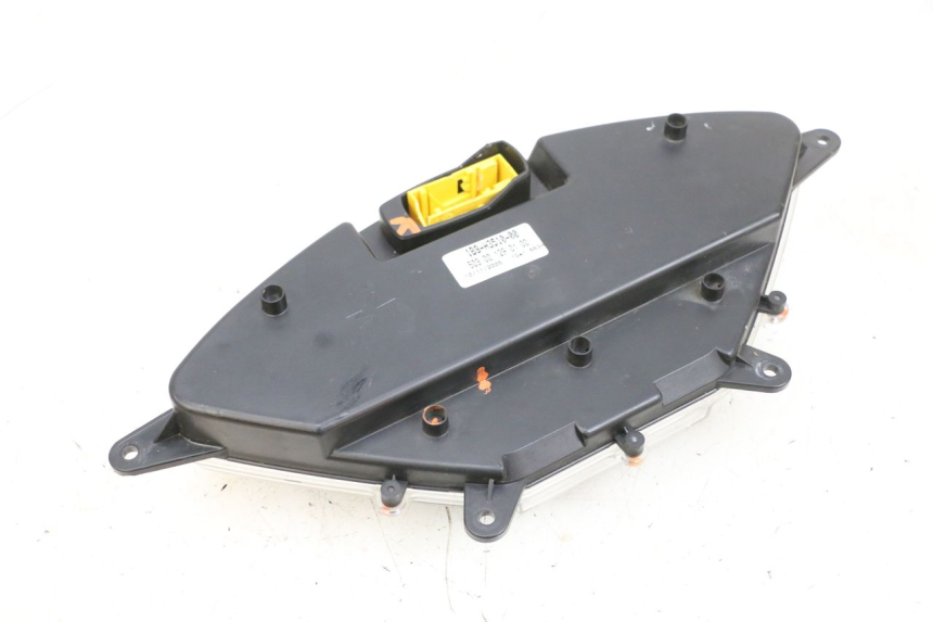 photo de TELLERSTAND YAMAHA XMAX X-MAX 125 (2006 - 2009) - Bevestigingspunten