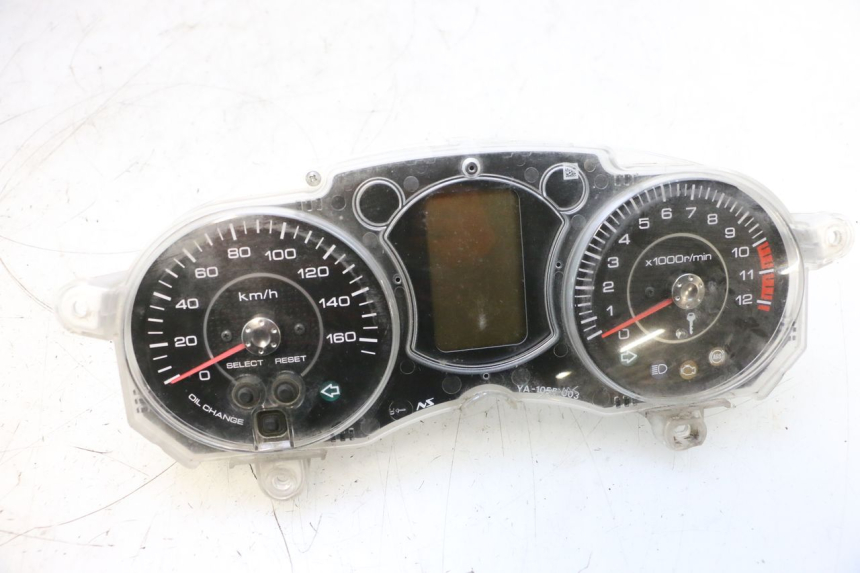 photo de TELLERSTAND YAMAHA X-MAX XMAX 125 (2010 - 2013) - Hoofdaanzicht