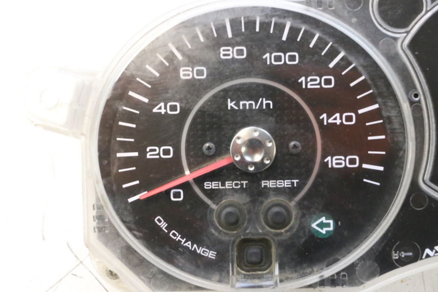 photo de TELLERSTAND YAMAHA X-MAX XMAX 125 (2010 - 2013) - Detail van het onderdeel
