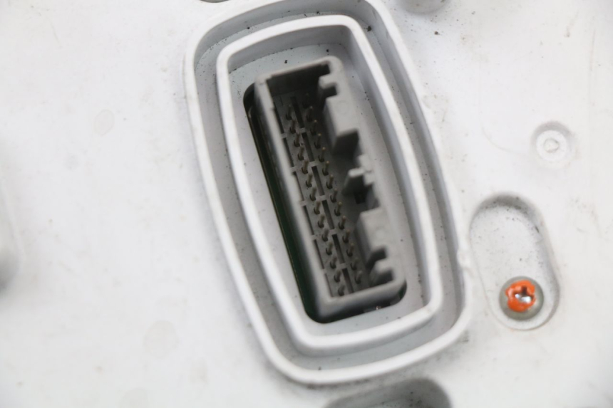 photo de TELLERSTAND PIAGGIO X10 125 (2012 - 2017) - Zoom op componenten