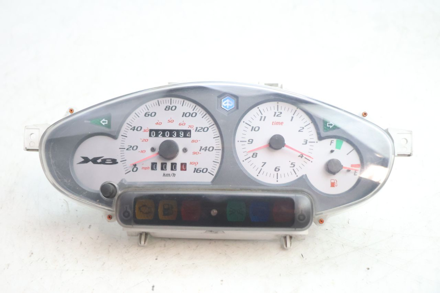 photo de TELER PIAGGIO X8 STREET 125 (2006 - 2007) - Hoofdaanzicht