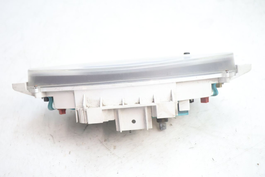 photo de TELER PIAGGIO X8 STREET 125 (2006 - 2007) - Staat van het oppervlak