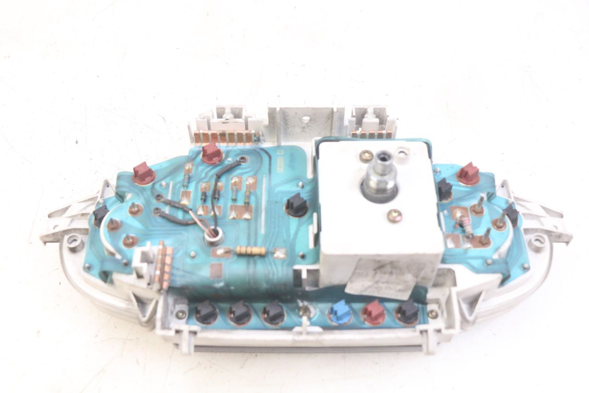 photo de TELLERSTAND PIAGGIO X8 125 (2004 - 2007) - Overzicht