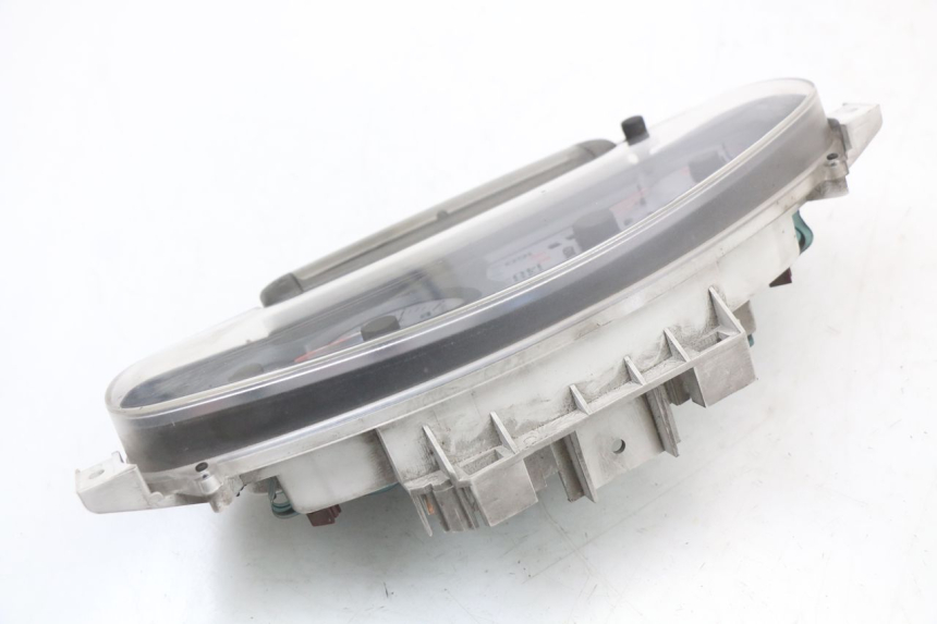 photo de TELLERSTAND PIAGGIO X8 125 (2004 - 2007) - Overzicht