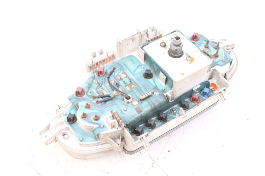 photo de TELLERSTAND PIAGGIO X8 125 (2004 - 2007) - Bevestigingspunten