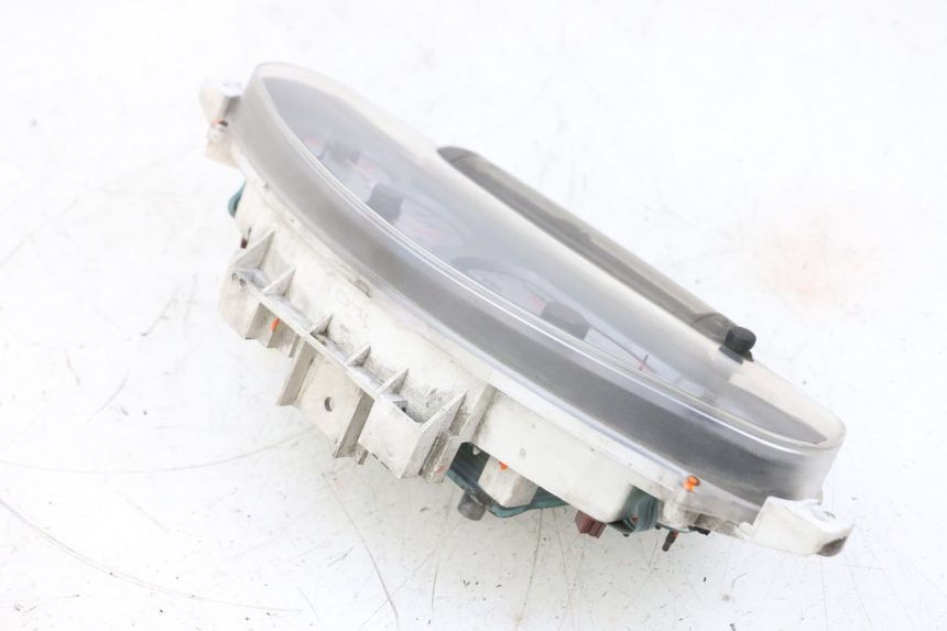 photo de TELLERSTAND PIAGGIO X8 125 (2004 - 2007) - Staat van het oppervlak