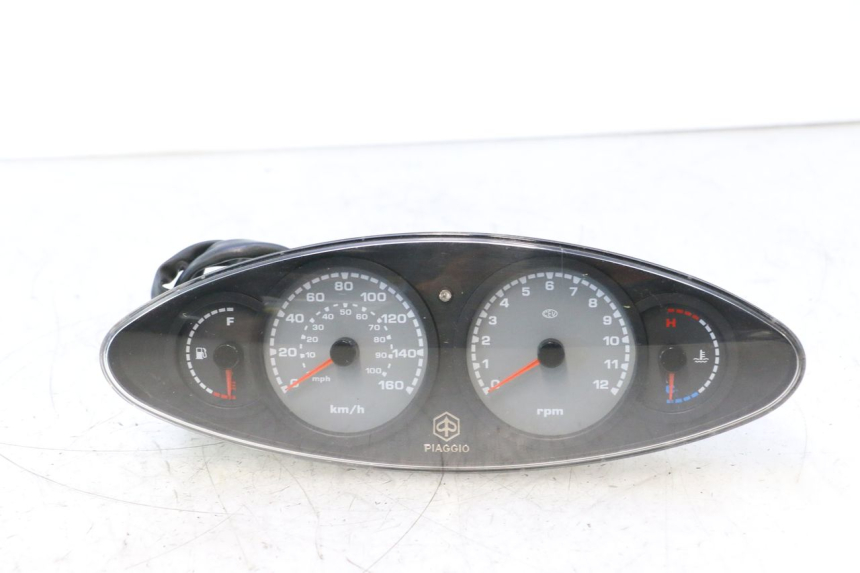 photo de TELER PIAGGIO X9 AMALFI 180 (2000 - 2003) - Hoofdaanzicht