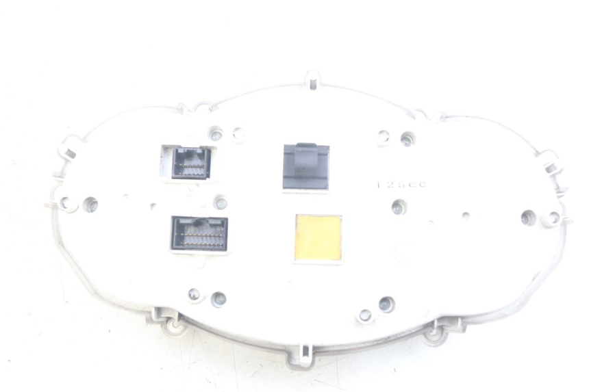 photo de TELLERSTAND PIAGGIO XEVO - X EVO 125 (2007 - 2017) - Staat van het oppervlak