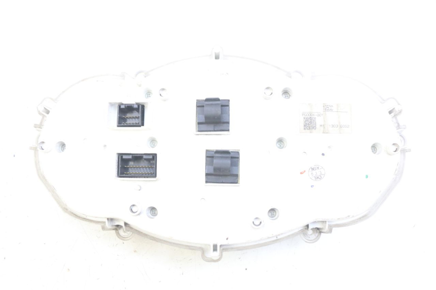 photo de TELLERSTAND PIAGGIO XEVO - X EVO 125 (2007 - 2017) - Bevestigingspunten