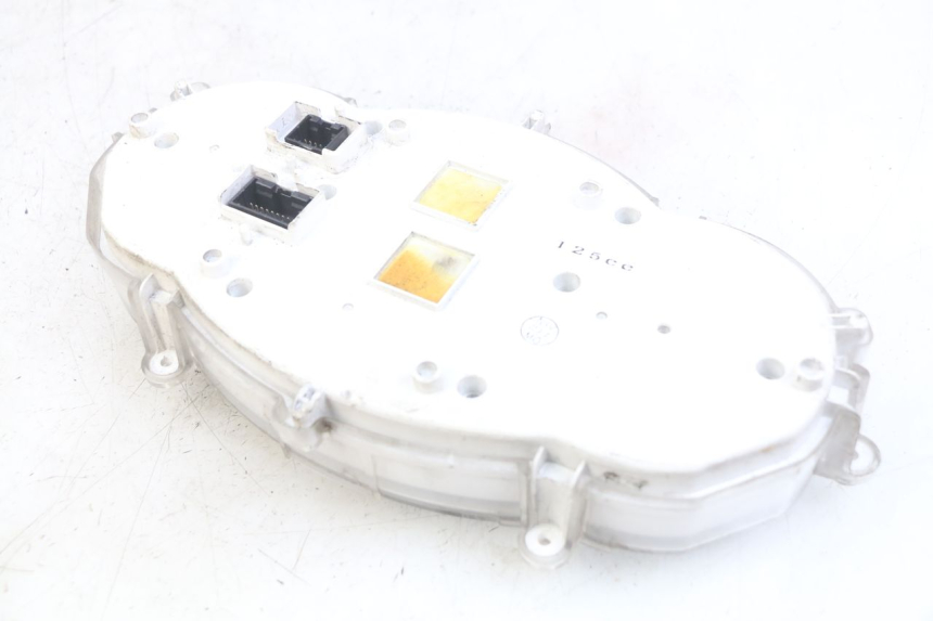 photo de TELLERSTAND PIAGGIO XEVO - X EVO 125 (2007 - 2017) - Zoom op gebruiksstaat