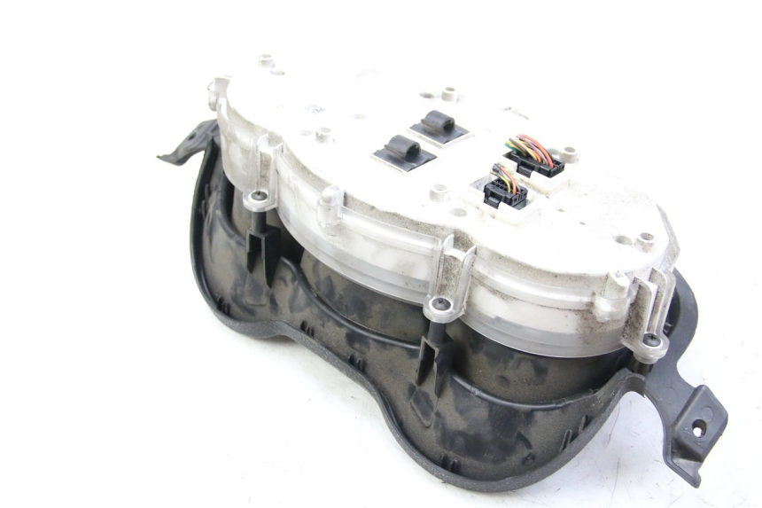 photo de TELLERSTAND PIAGGIO XEVO - X EVO 125 (2007 - 2017) - Overzicht