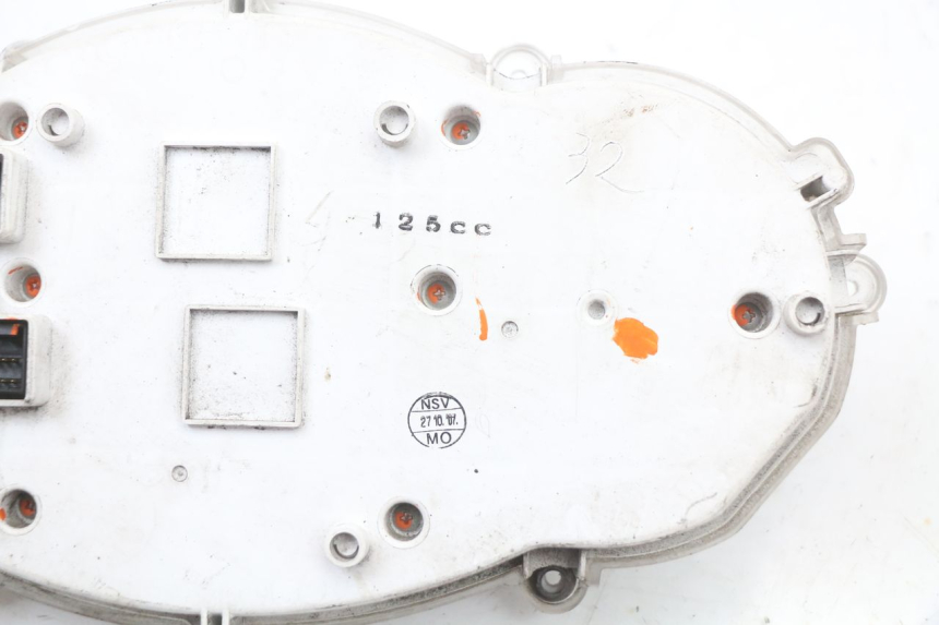 photo de TELLERSTAND PIAGGIO XEVO - X EVO 125 (2007 - 2017) - Productaanzicht