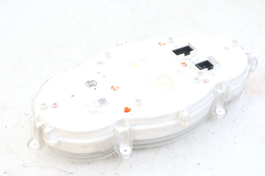 photo de TELLERSTAND PIAGGIO XEVO - X EVO 125 (2007 - 2017) - Bevestigingspunten