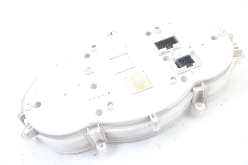 photo de TELLERSTAND PIAGGIO XEVO - X EVO 125 (2007 - 2017) - Markeringen en referenties