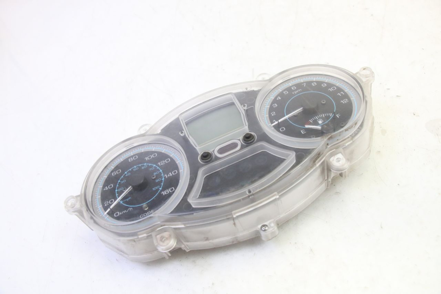 photo de TELLERSTAND PIAGGIO XEVO - X EVO 125 (2007 - 2017) - Staat van het oppervlak