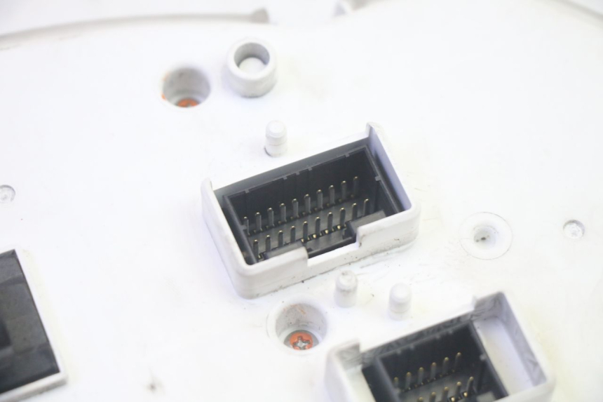 photo de TELLERSTAND PIAGGIO XEVO - X EVO 125 (2007 - 2017) - Kenmerkende details