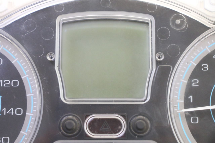 photo de TELLERSTAND PIAGGIO XEVO - X EVO 125 (2007 - 2017) - Technische close-up