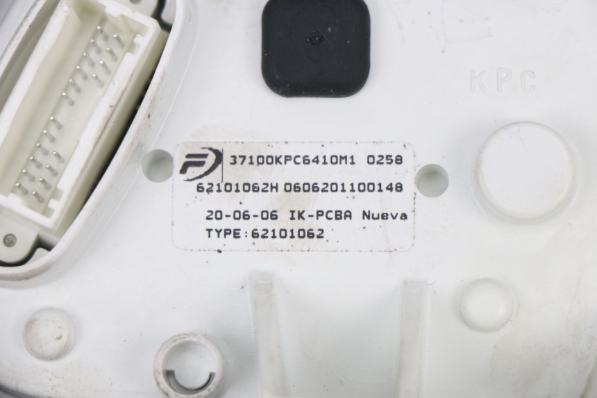 photo de TELLERSTAND HONDA XLV VARADERO 125 (2000 - 2006) - Bevestigingspunten