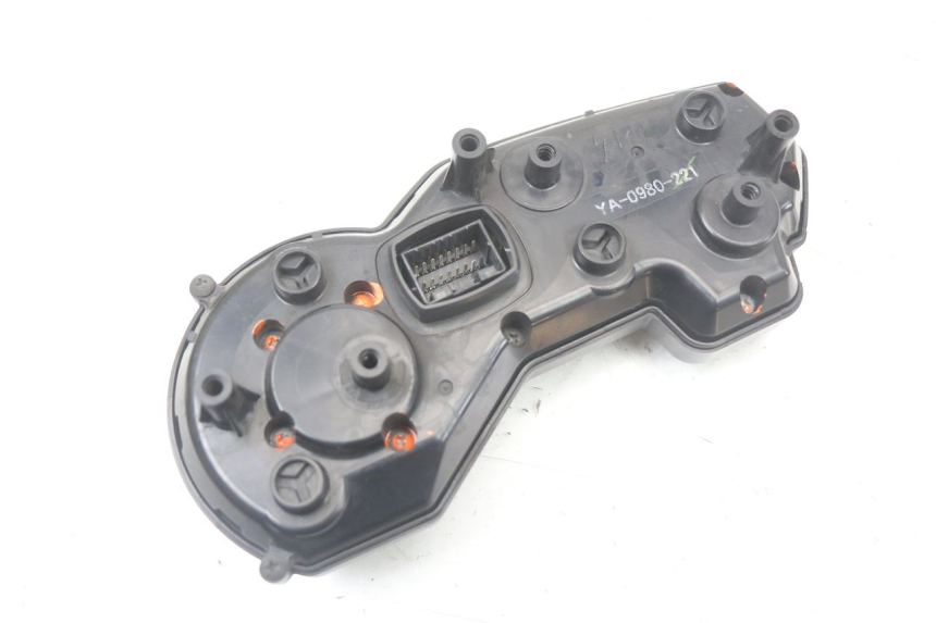 photo de TELLERSTAND YAMAHA FZ1 FAZER 1000 (2007 - 2009) - Overzicht