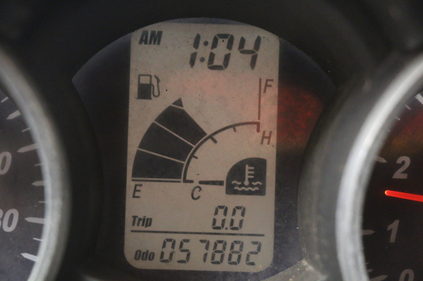 photo de TELLERSTAND YAMAHA YP MAJESTY 400 (2004 - 2008) - Detailaanzicht