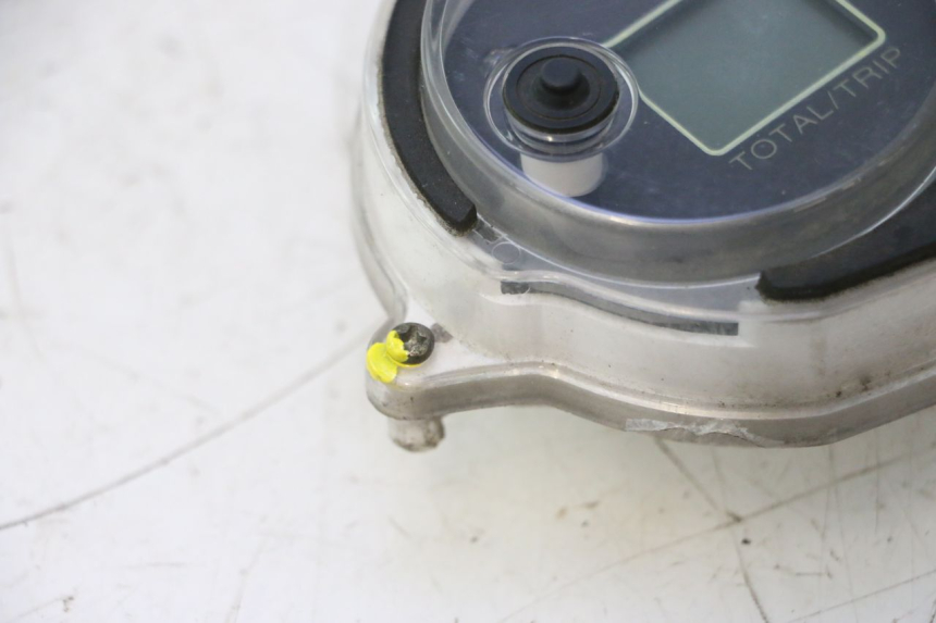 photo de TELLERSTAND YAMAHA YP MAJESTY 125 (2002 - 2006) - Profielaanzicht