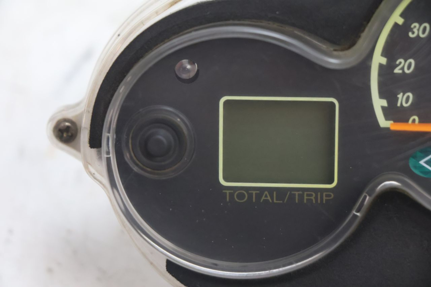 photo de TELLERSTAND YAMAHA YP MAJESTY 125 (2002 - 2006) - Detail van het onderdeel