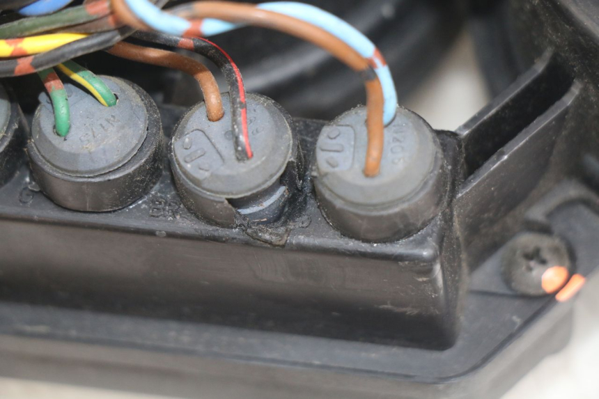 photo de TELLERSTAND YAMAHA YZF R THUNDERCAT 600 (1996 - 2003) - Zoom op gebruiksstaat