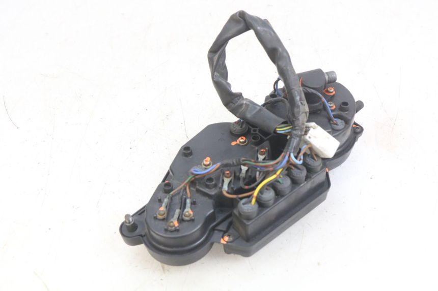 photo de TELLERSTAND YAMAHA YZF R THUNDERCAT 600 (1996 - 2003) - Markeringen en referenties