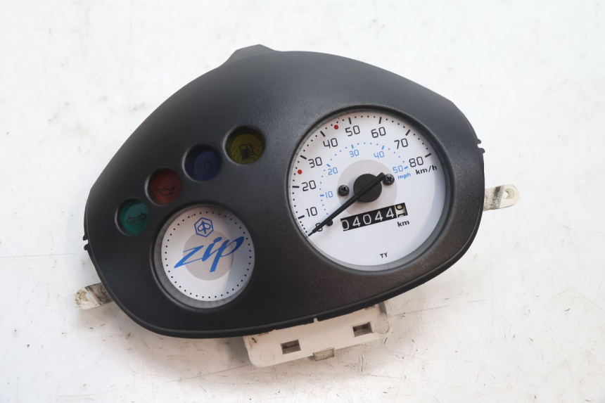 photo de TELLERSTAND PIAGGIO ZIP 2T 50 (2009 - 2019) - Hoofdaanzicht