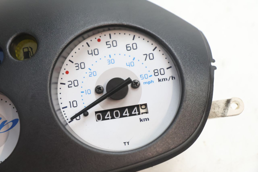 photo de TELLERSTAND PIAGGIO ZIP 2T 50 (2009 - 2019) - Zoom op gebruiksstaat