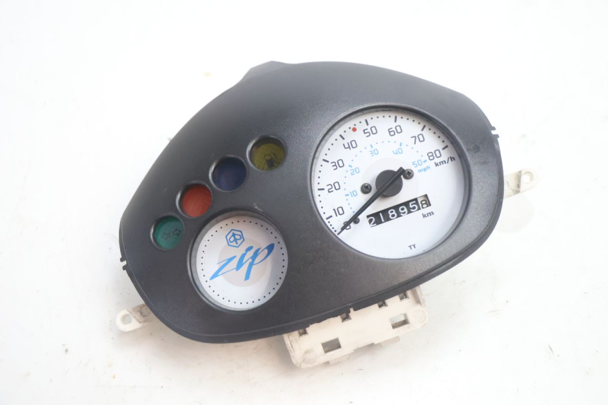 photo de TELLERSTAND PIAGGIO ZIP 4T 50 (2006 - 2017) - Hoofdaanzicht