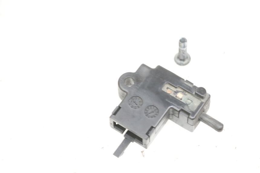 photo de KOPPELINGSCONTACTSLOT YAMAHA FJR ABS 1300 (2006 - 2012) - Zoom op gebruiksstaat