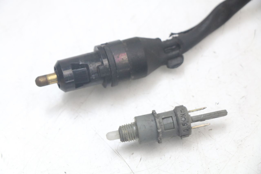 photo de STOPLICHTSCHAKELAAR QUADRO 3D S 350 (2013 - 2018) - Zoom op gebruiksstaat