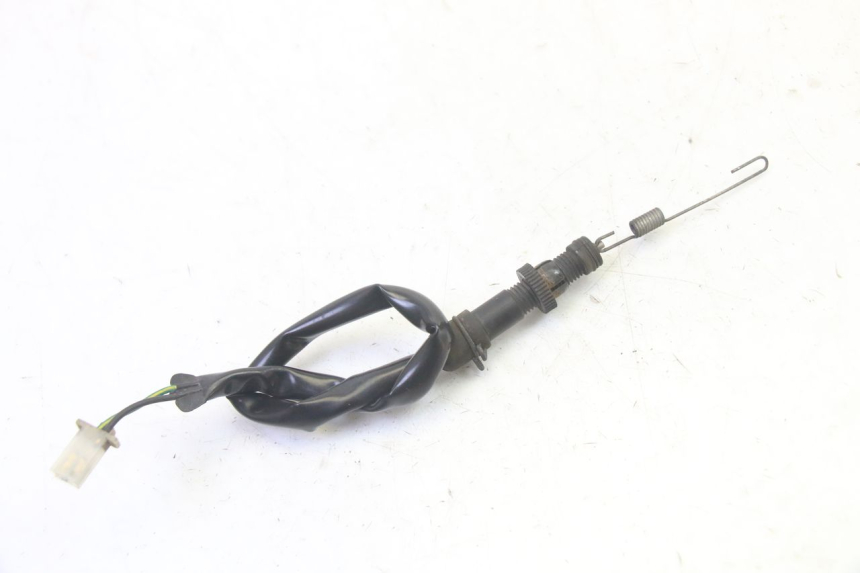 photo de ACHTERREMLICHTSCHAKELAAR HONDA CBF 125 (2009 - 2015) - Andere kijkhoek