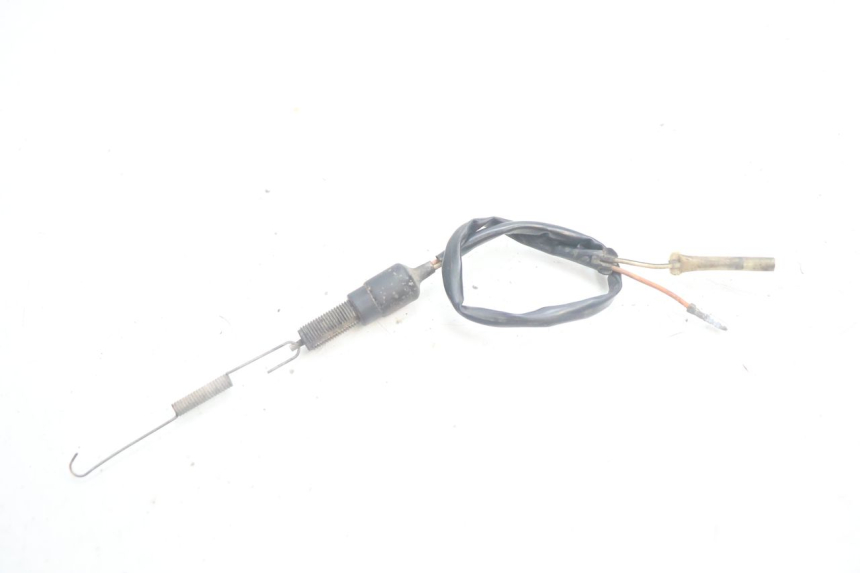 photo de ACHTERREMLICHTSCHAKELAAR SUZUKI DR S 600 (1985 - 1989) - Detail van het onderdeel