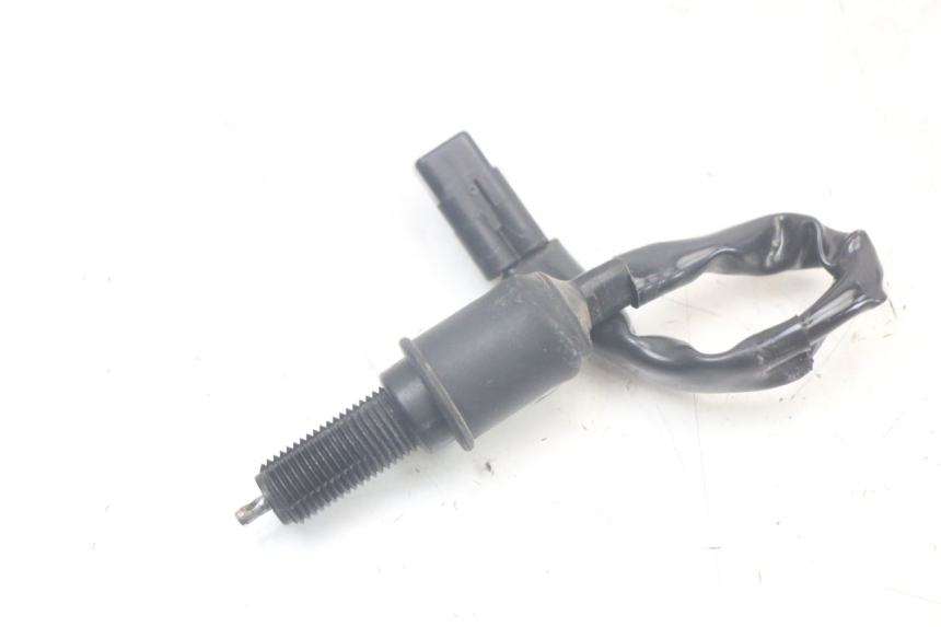 photo de ACHTERREMLICHTSCHAKELAAR KAWASAKI ER-6 ER6 N 650 (2012 - 2016) - Detail van het onderdeel