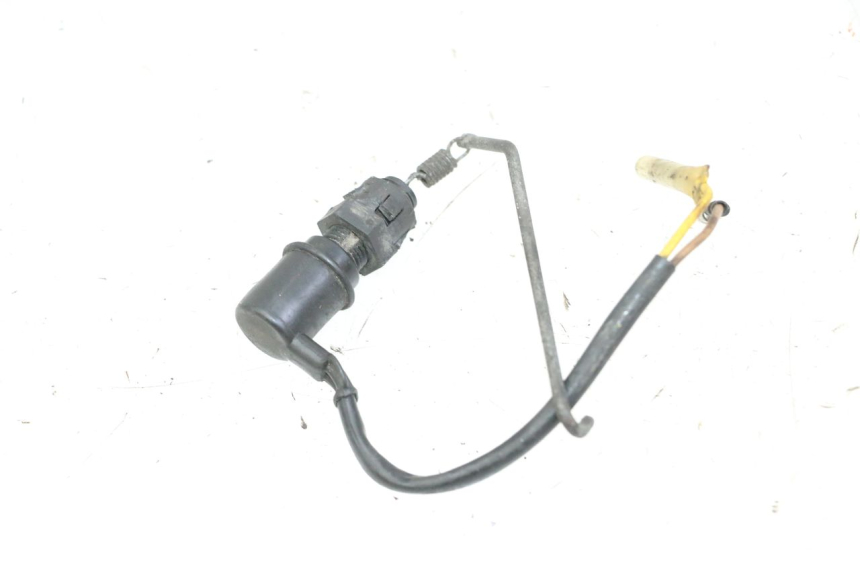 photo de ACHTERREMLICHTSCHAKELAAR YAMAHA FJ 36Y 1100 (1984 - 1985) - Zoom op gebruiksstaat