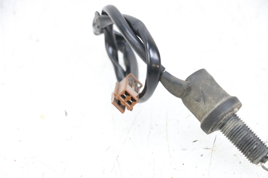 photo de ACHTERREMLICHTSCHAKELAAR YAMAHA FJR ABS 1300 (2006 - 2012) - Zoom op gebruiksstaat