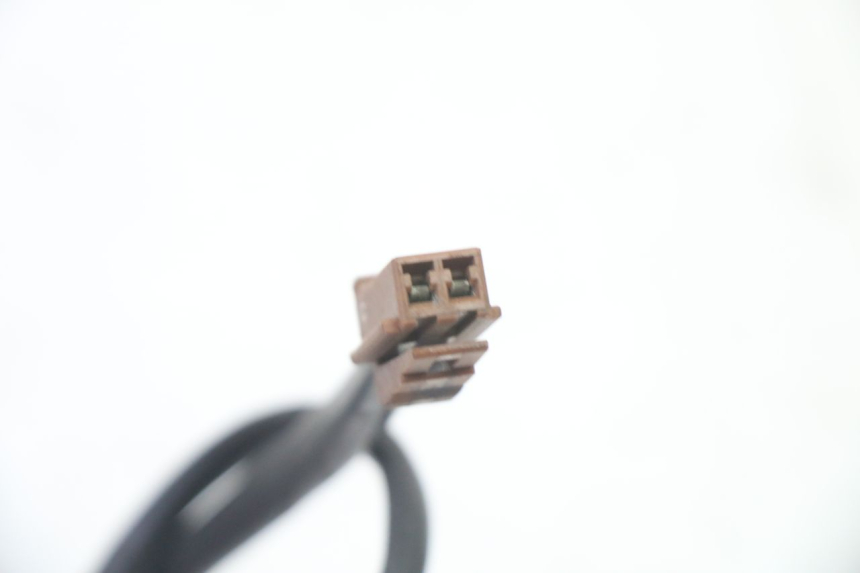 photo de ACHTERREMLICHTSCHAKELAAR YAMAHA FZ6 FAZER S2 600 (2007 - 2011) - Technische close-up